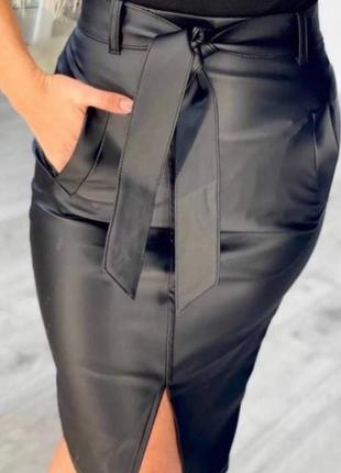 Конфетница стеклянная с крышкой "флейм" большая, 900 мл