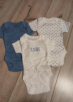 Набор бодиков для малышей 0-1 месяцев, 56 см., бренда primark, новые.4 фото