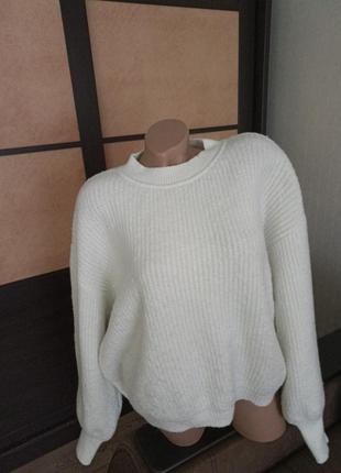 Шикарный свитер молочный цвет2 фото