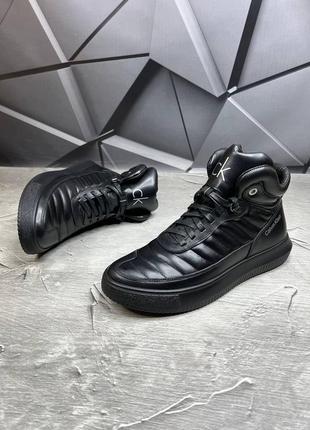 Круті молодіжні зимові шкіряні черевики/кросівки calvin klein на хутрі
