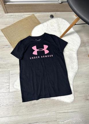 Футболочка от under armour