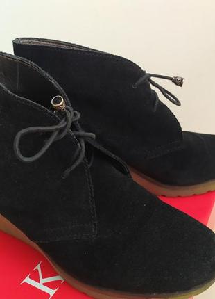 Осенние замшевые ботиночки