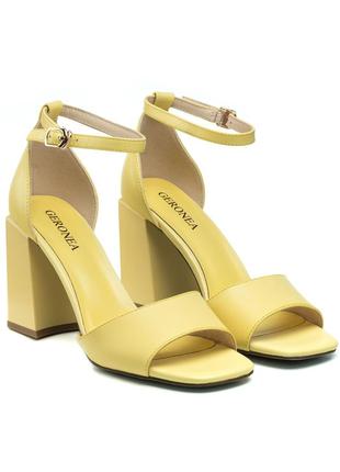 Босоножки женские желтые на высоком каблуке 1109л-а1 фото