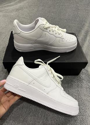 Nike air force 1’ 07 fresh