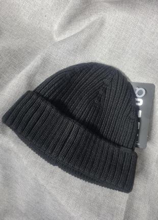 Шапка бини короткая черная, мужская шапка укороченная с открытыми ушами, шапка бини , трикотажная шапка хлопок, укороченная шапка чёрная, шапка5 фото