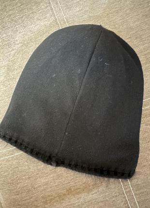 Шапка жіноча чорного кольору зимова6 фото