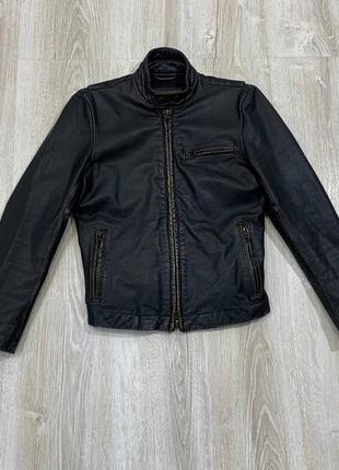 Женская кожаная куртка fossil