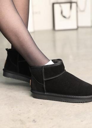 Стильовые черные женские угги, зимовые угги с мехом замшевые/натуральная замша-женская обувь на зиму2 фото
