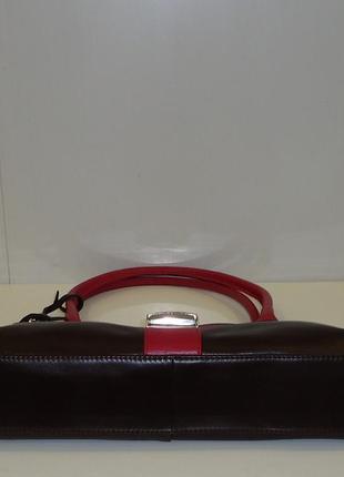 Необыкновенная кожаная сумочка tommy & kate.2 фото