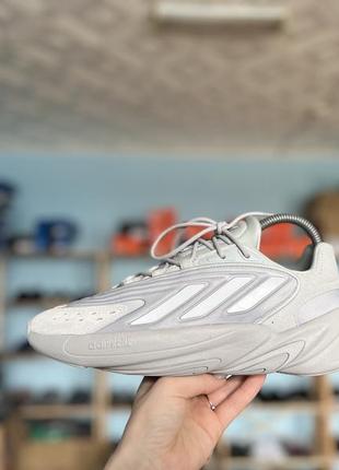 Кроссовки adidas ozelia оригинал как новые без коробки