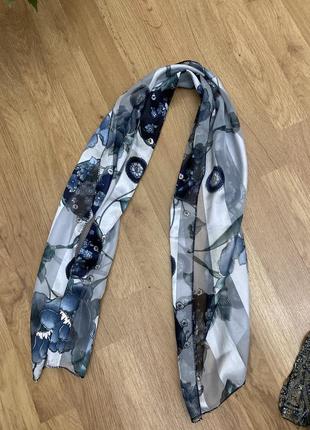Женские шарфики, шифоновые, атласные в идеальном состоянии жіночий шарфик2 фото