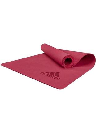 Килимок для йоги adidas premium yoga mat червоний уні 176 х 61 х 0,5 см adyg-10300mr