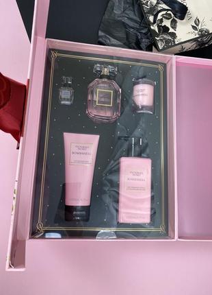 Подарунковий набір bombshell victoria's secret ultimate fragrance gift