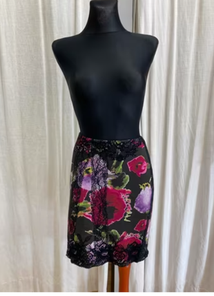 Стильная юбка миди в цветочный принт marc cain шерсть1 фото