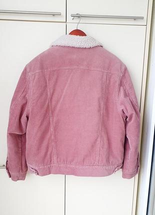 Розовая вельветовая куртка2 фото