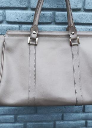 Vera pelle. велика сумка саквояж.