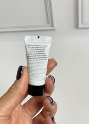 Очищувальна олія giorgio armani crema nera extrema cleansing moisturizer supreme balancing oil-in-gel, 5 мл (мініатюра)3 фото