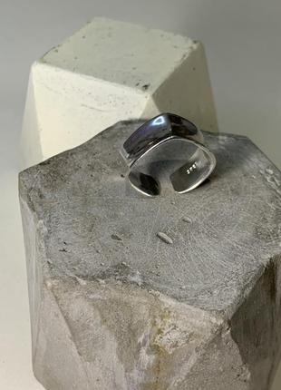 Сталева каблучка широке кільце