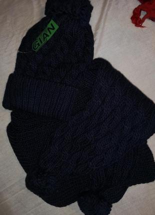 Теплий комплект шапка+шарф з помпонами коса6 фото
