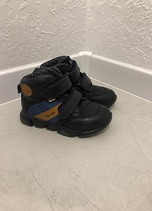 Демісезонні черевики 25 р tutubi ортопедичні