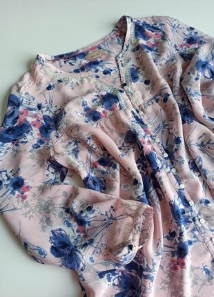 Красивая стильная блуза в цветочный принт 100% вискоза5 фото