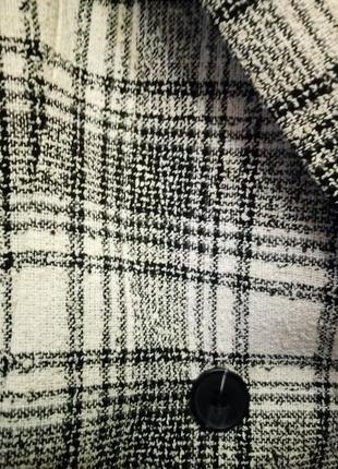 Казковий подовжений каркатий піджак жакет блайзер біло чорний3 фото