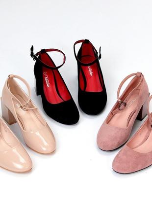 Туфлі на стійкому підборі з ремінцем у чорному бежевому пудровому кольорі