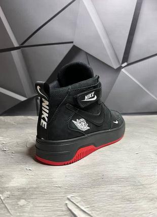 Зимові черевики nike