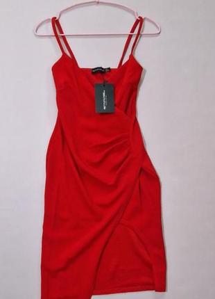 Платье красное, короткое2 фото