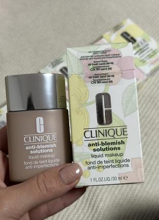 Тональний крем для проблемної шкіри clinique anti-blemish solutions liquid makeup