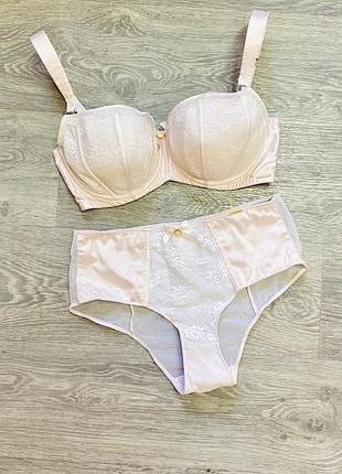 Розкішний комплект білизни від boux avenue