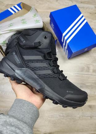 Зимние кроссовки adidas terrex gore tex с мехом черные адидас