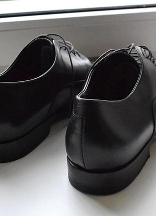 Туфли hugo boss  на 43р. 6
