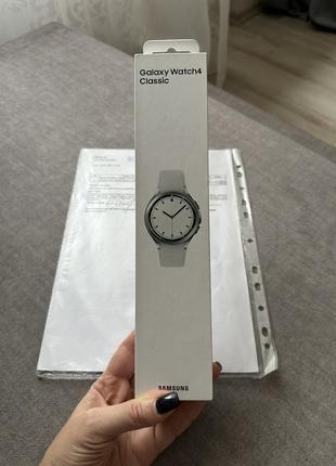 Новый! часы samsung galaxy watch4 classic silver 42mm