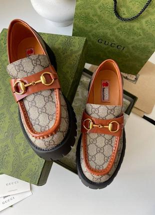 Лофери gucci