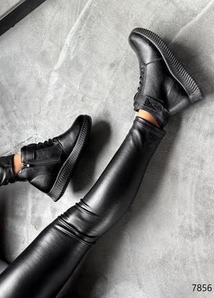 Черные зимние ботинки2 фото