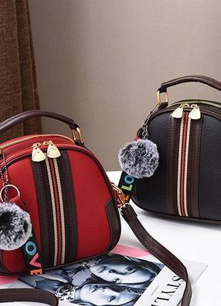 Женская маленькая сумочка с меховым брелком, мини-сумка с меховой подвеской, сумка эко кожа черный5 фото