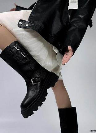 Шикарні ботінки на таракторній підошві з пряжками - арт. 34086