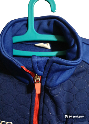 Яркая софтшел куртка tesco