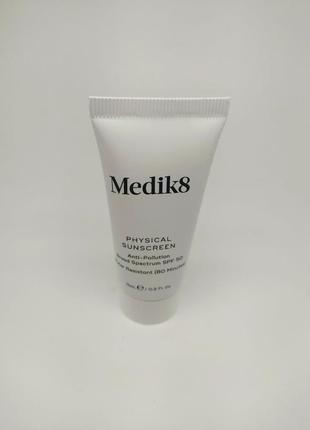 Солнцезащитный крем medik8 physical sunscreen spf 50