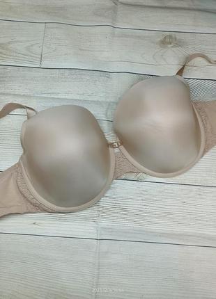 Бюстгальтер гладкий triumph beauty-full essentials 90 е,  90 f.