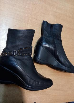 Полусапожки размер 37