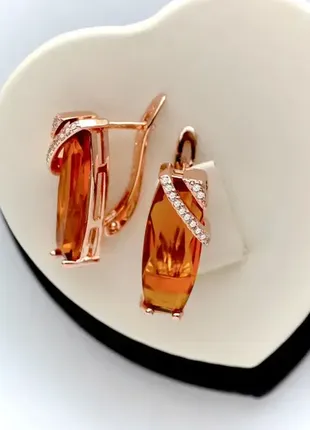 Позолоченные серьги с янтарем (медицинское золото)