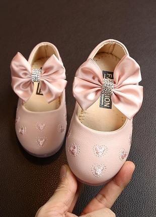 🔹стильні туфлі для маленьких принцес