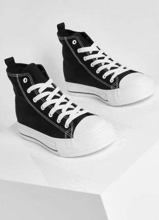 Високі кеди boohoo