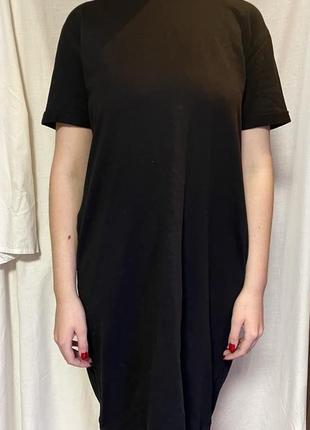 Черное платье-футболка pull & bear