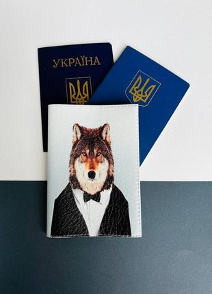 Обкладинка на паспорт книжку шкіра  , закордонний паспорт ,біометричний воєний  білет вовк3 фото