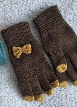 Новые перчатки детям или взрослым, сток