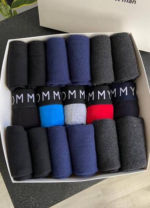 Чоловічий набір трусів та носків томмі хілфігер | premium box tommy hilfiger (5 шт трусів + 12 пар шкарпеток махра)2 фото