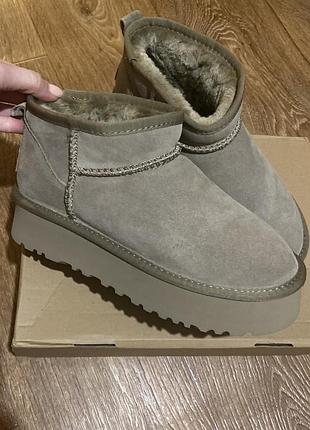 Ugg platform колір світлий хакі